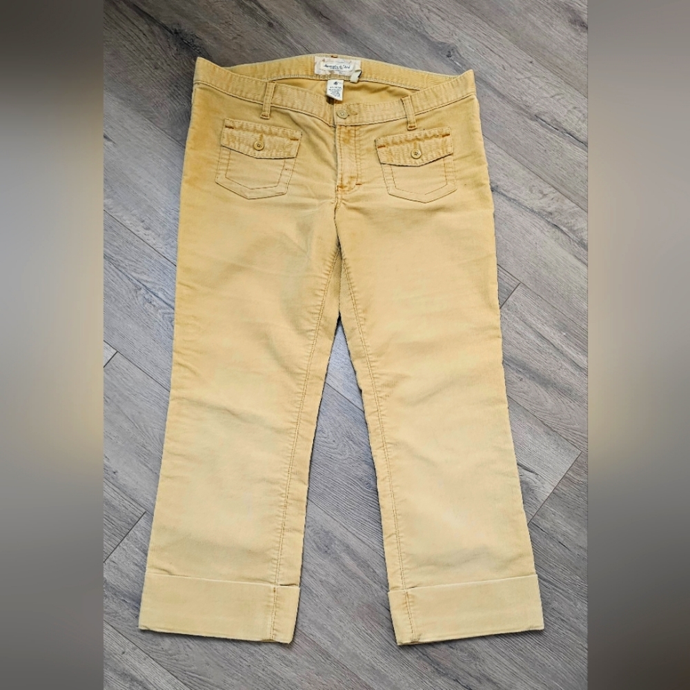 Abercrombie & Fitch Y2K Tan Cropped Pants